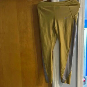 Nike woman’s  Yellow and Gray‎ Leggings